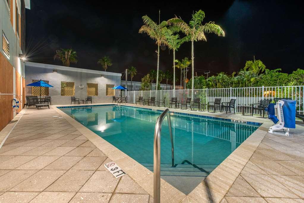 Comfort Suites Fort Lauderdale Airport & Cruise Port Dania Beach Konforlar fotoğraf