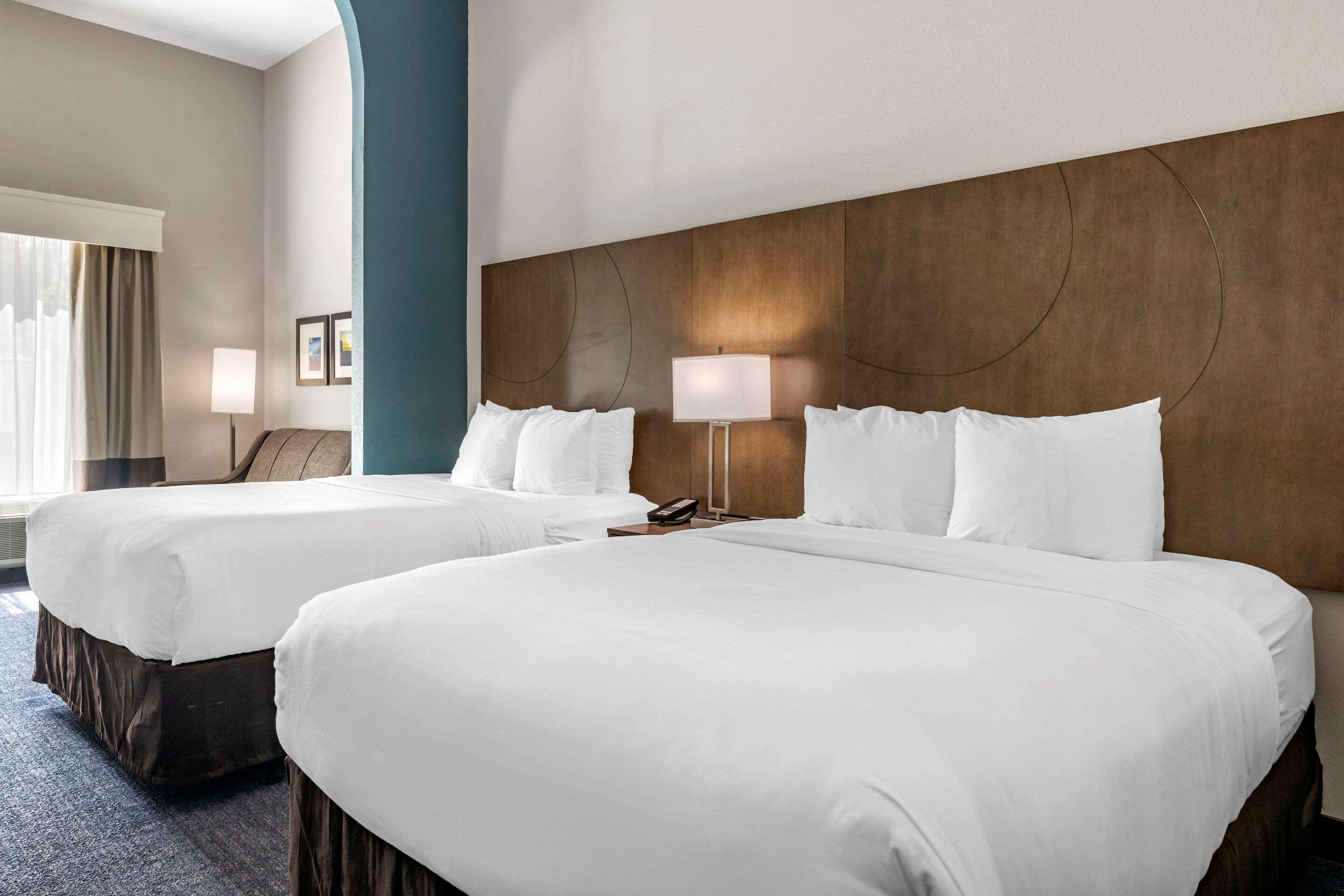 Comfort Suites Fort Lauderdale Airport & Cruise Port Dania Beach Dış mekan fotoğraf